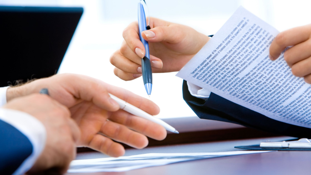 Cómo Redactar un Contrato de Trabajo en el Reino Unido